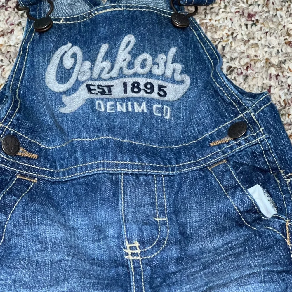 Boys girls, OshKosh B'gosh Kids Dark Blue Overalls, 6-9 months